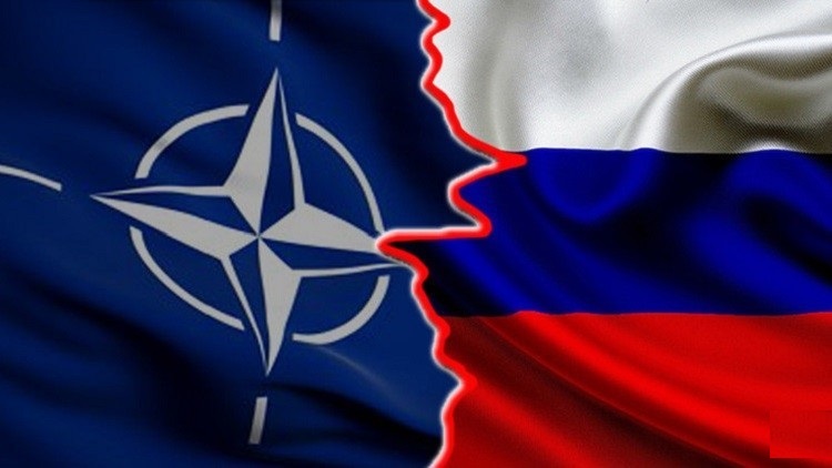 علم روسيا والناتو