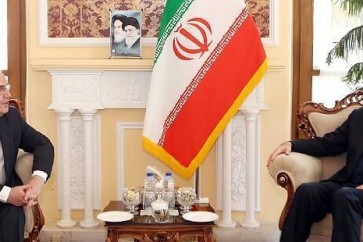 عبداللهيان يلتقي السفير الفرنسي في طهران