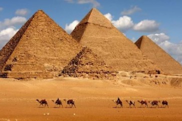 أكبر الأهرامات المصرية مهدد بالسقوط!