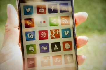 ما هي أولويات مواقع التواصل الاجتماعي في 2017؟