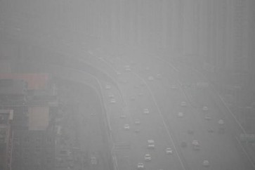 الصين تضع اللمسات النهائية على خطة تستمر عامين لمكافحة الضباب الدخاني