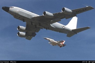 طائرتا RC-135V وRC-135U