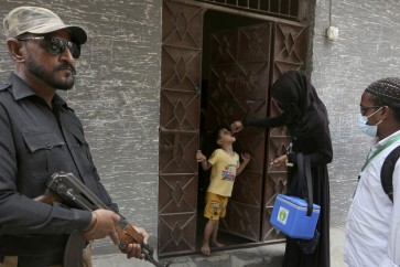 أفغانستان.. مسلحون يقتلون 4 من العاملين في التطعيم ضد شلل الأطفال