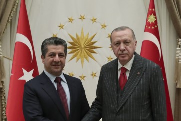 أردوغان يستقبل بارزاني في إسطنبول ويبحث معه سبل تعزيز العلاقات الثنائية والتطورات الإقليمية