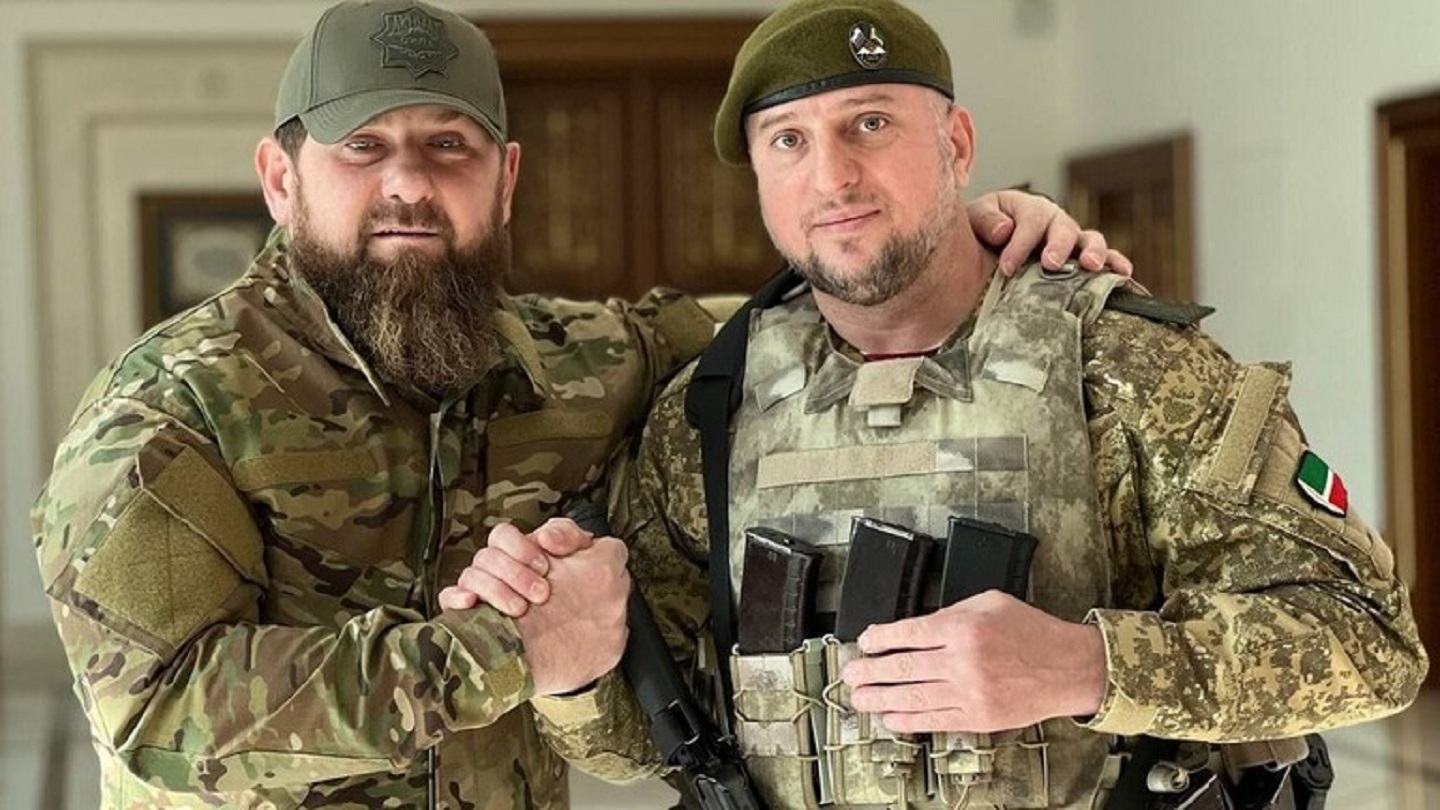 حاكم الشيشان رمضان قديروف ومساعده أبتي علاء الدينوف