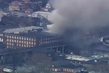 أمريكا وفاة شخصين وفقدان آخرين إثر انفجار وحريق في معمل بولاية بنسلفانيا - snapshot 3.01