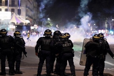 وزير الداخلية الفرنسي يحذر من أجواء عنف في البلاد بعد الاعتداء على أحد أقارب عائلة الرئيس
